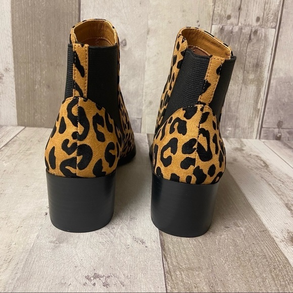 NWB Chinese Laundry Leopard Finn Booties Size 7.5 - Picture 4 of 12